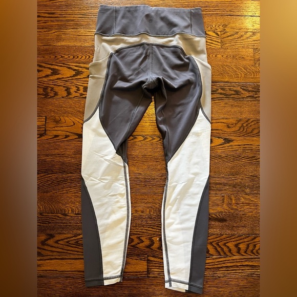 Athleta‎ | Women’s | Color-block | All In Tight | 7/8 | Leggings | Small - Picture 9 of 9